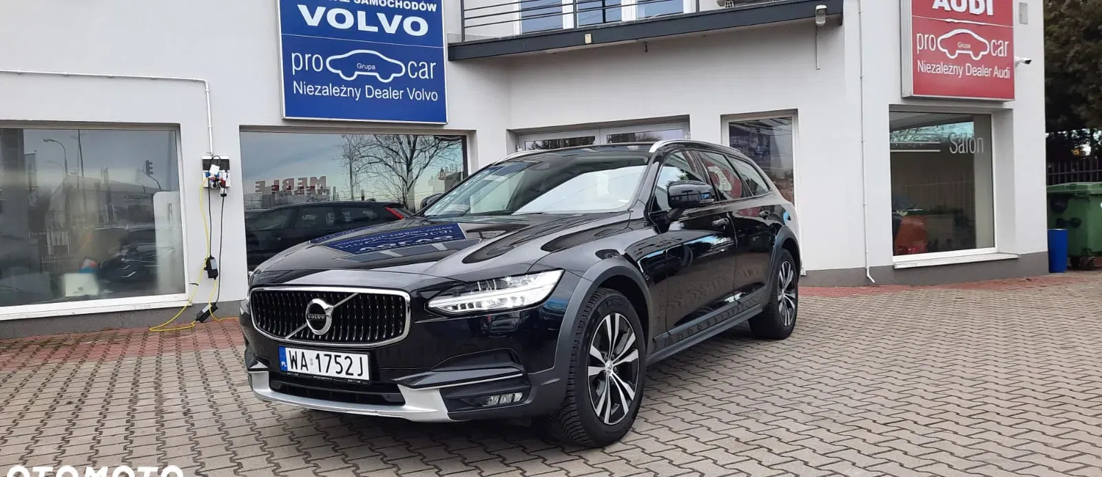 volvo lubelskie Volvo V90 Cross Country cena 139000 przebieg: 70900, rok produkcji 2020 z Babimost